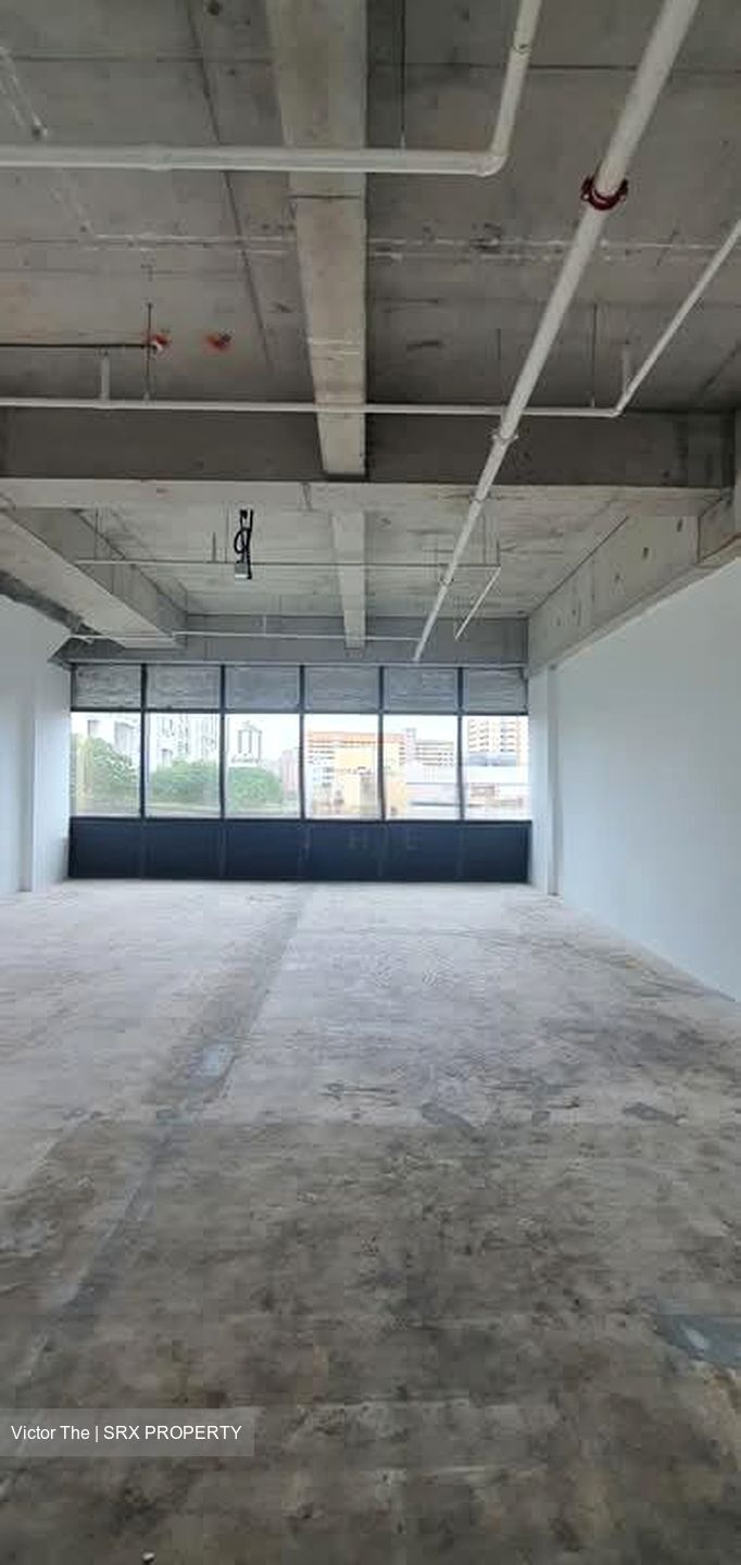 Aperia (D12), Office #570488601